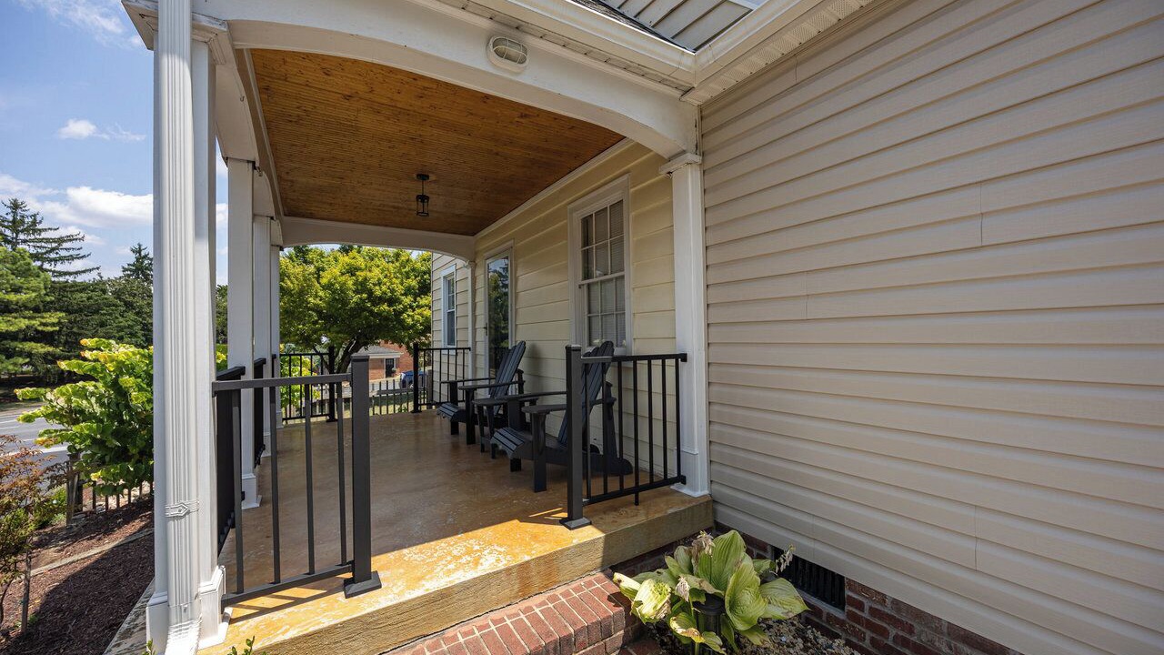 Photo of Patio Balcony in Harrisonburg