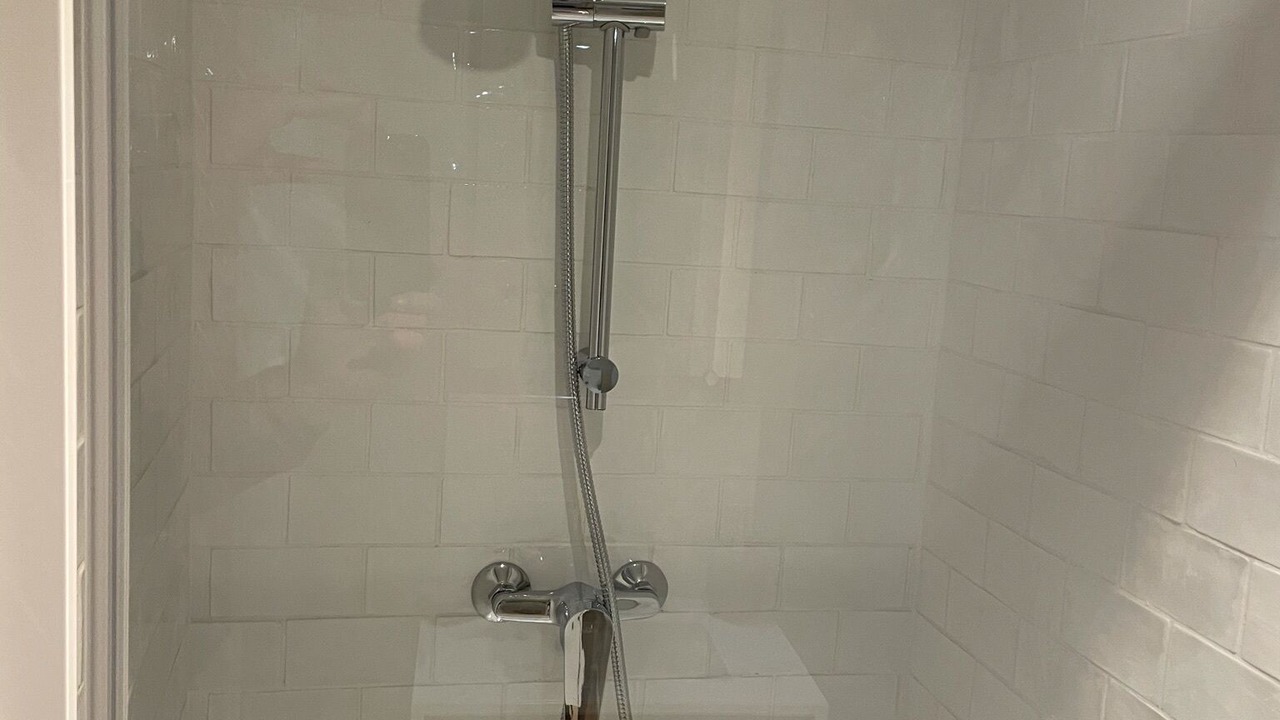 Photo of Bathroom in Onnaing
