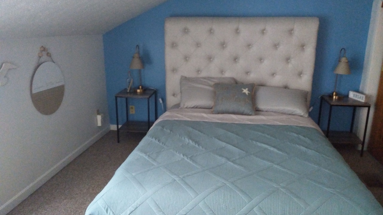Photo of Bedroom in Wayland