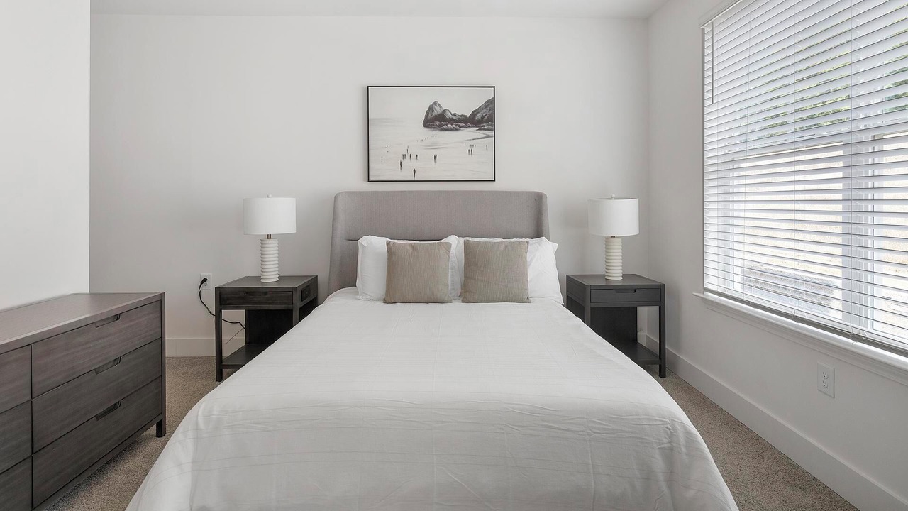Photo of Bedroom in Crestline Heights