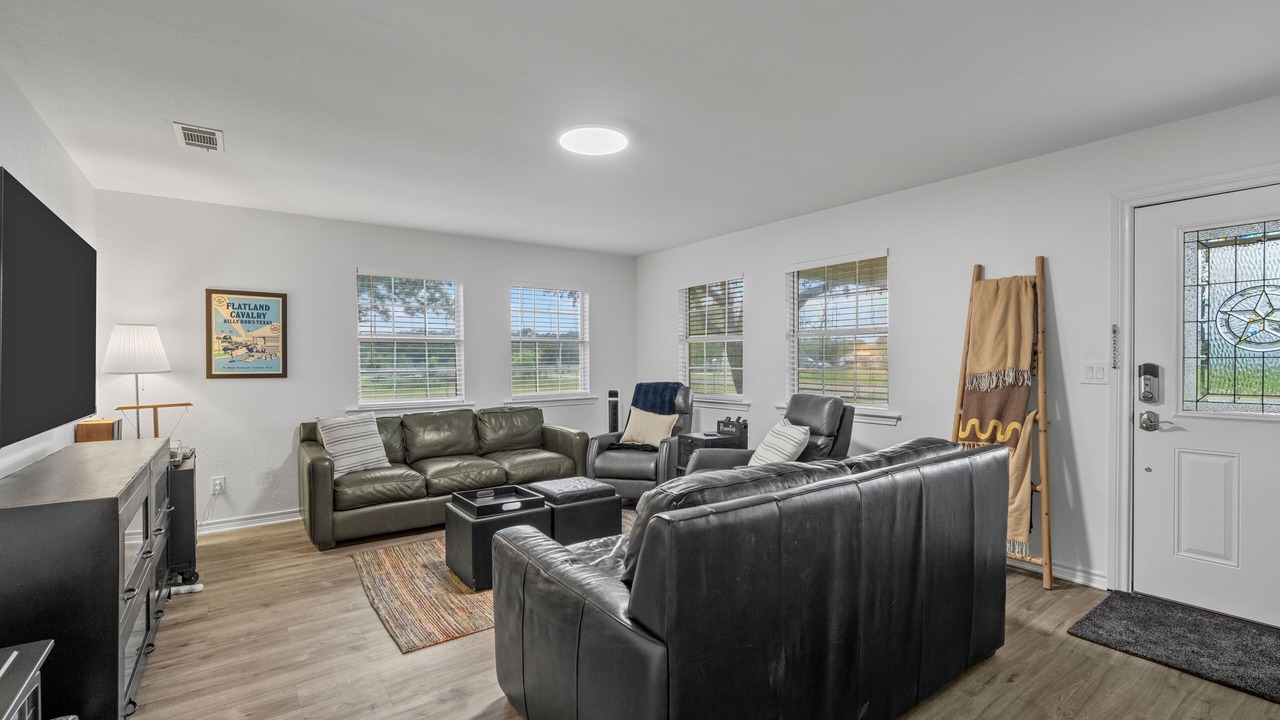 Photo of Livingroom in Morgan