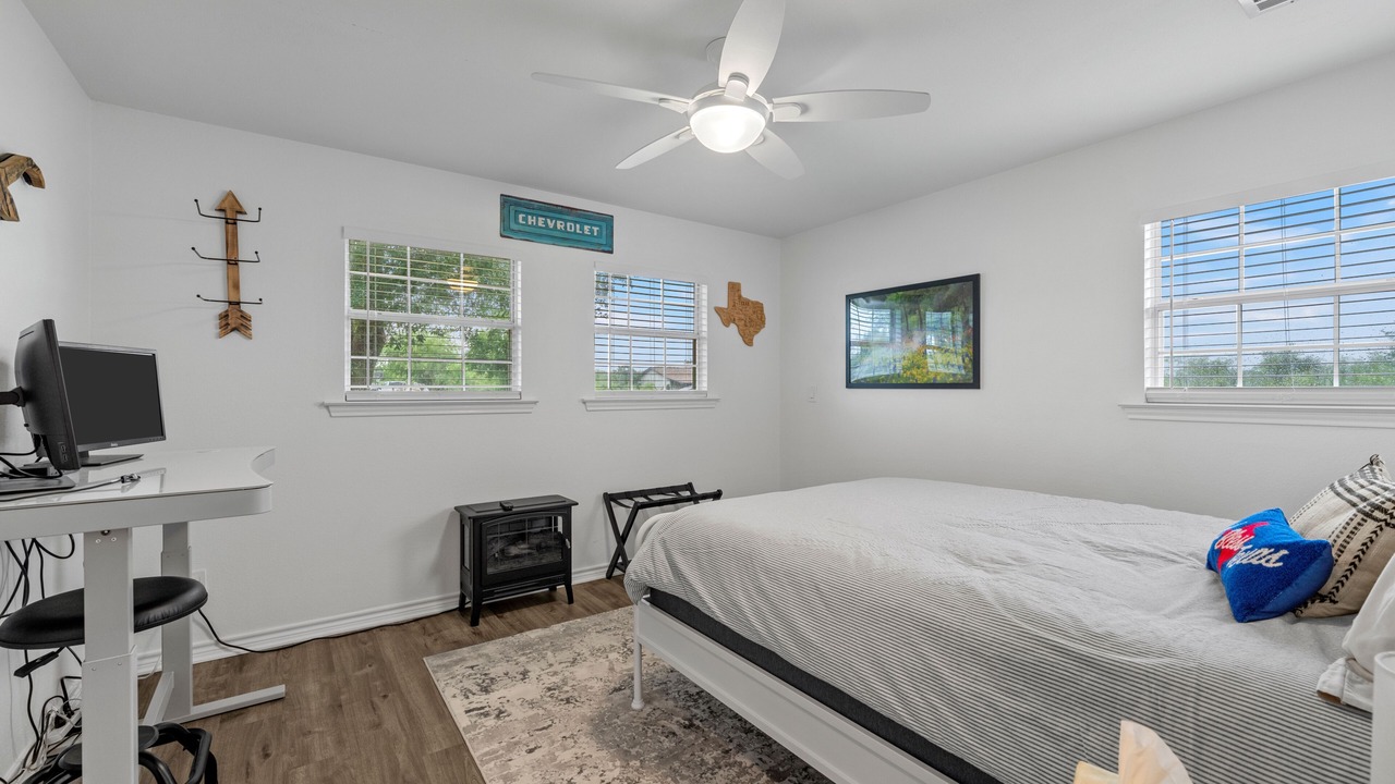Photo of Bedroom in Morgan