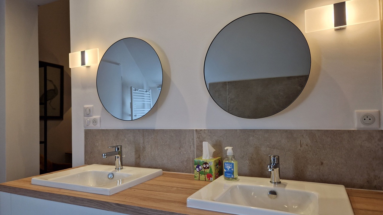 Photo of Bathroom in Tramecourt