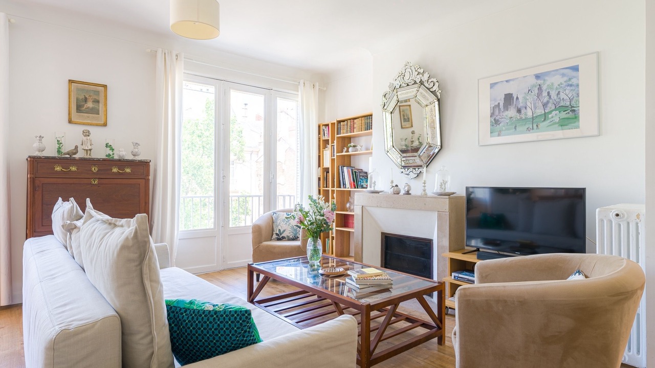 Photo of Livingroom in Graslin - Commerce
