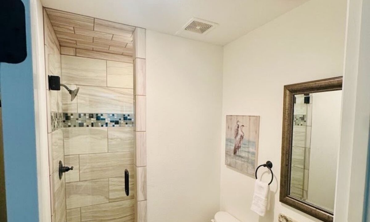 Photo of Bathroom in Pottsboro