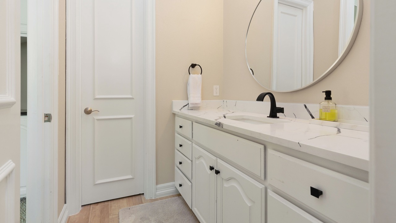 Photo of Bathroom in Leander