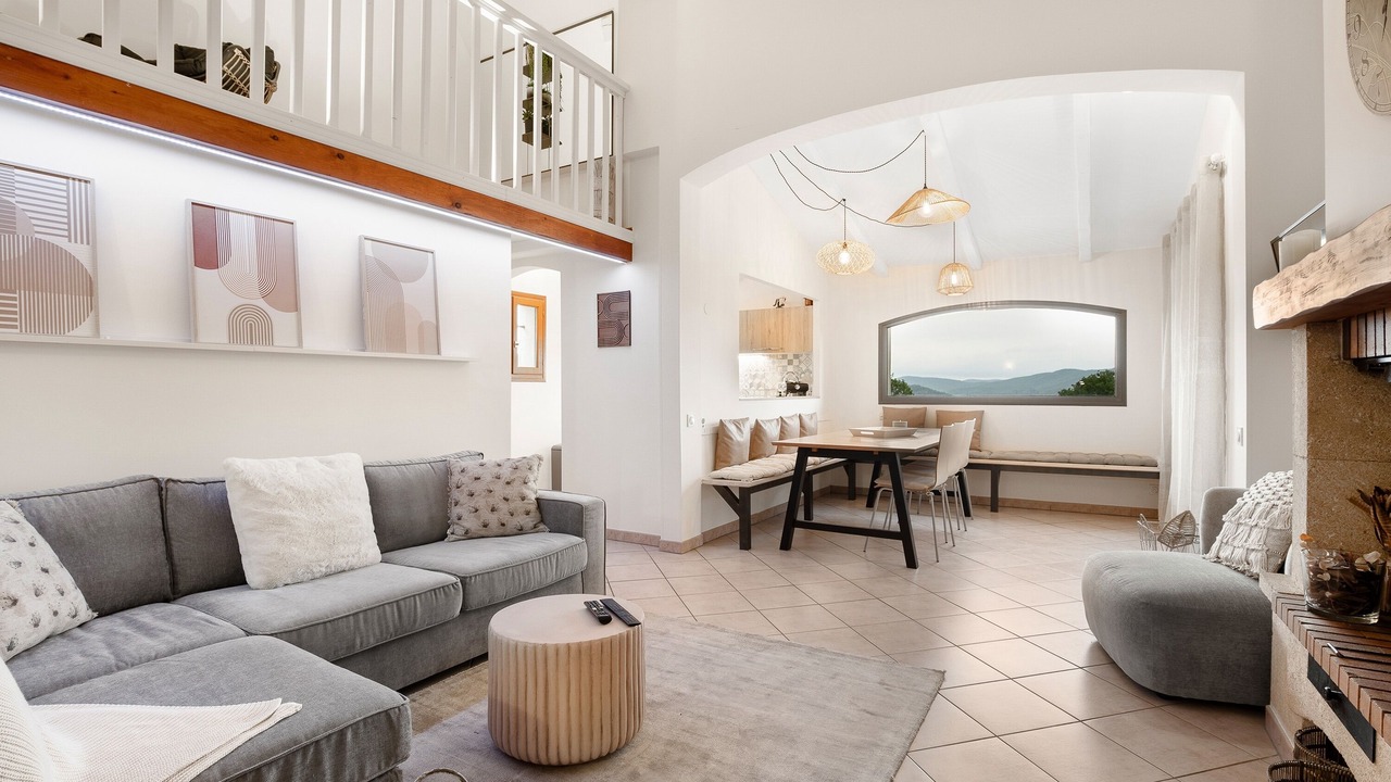 Photo of Livingroom in Bedarieux