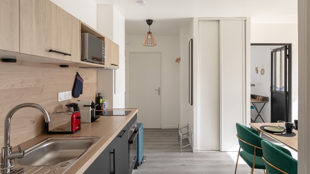 Photo of Kitchen in Thabor - Saint-Helier