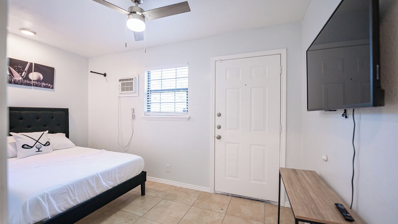Photo of Bedroom in Southside