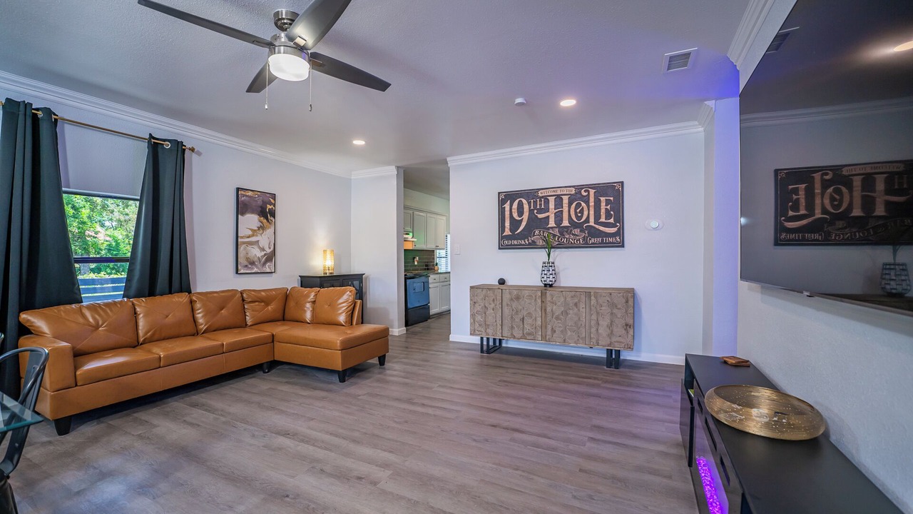 Photo of Livingroom in Southside