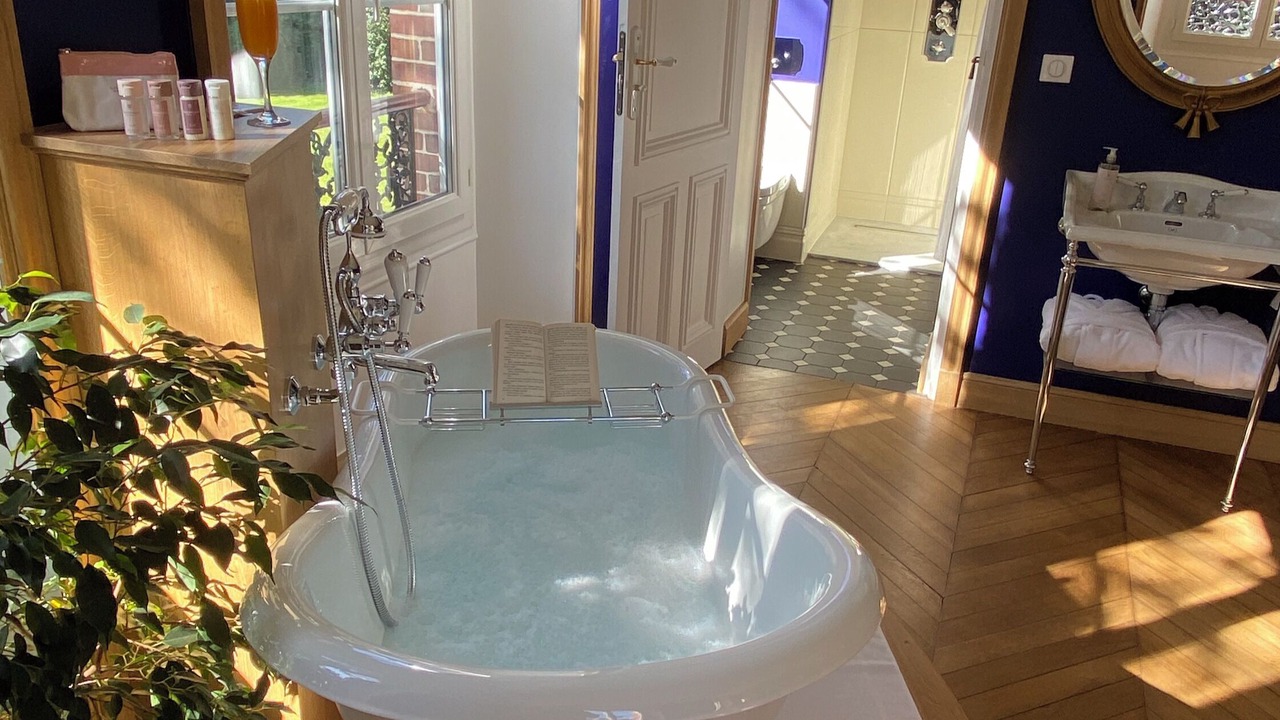 Photo of Bathroom in Elbeuf-en-Bray