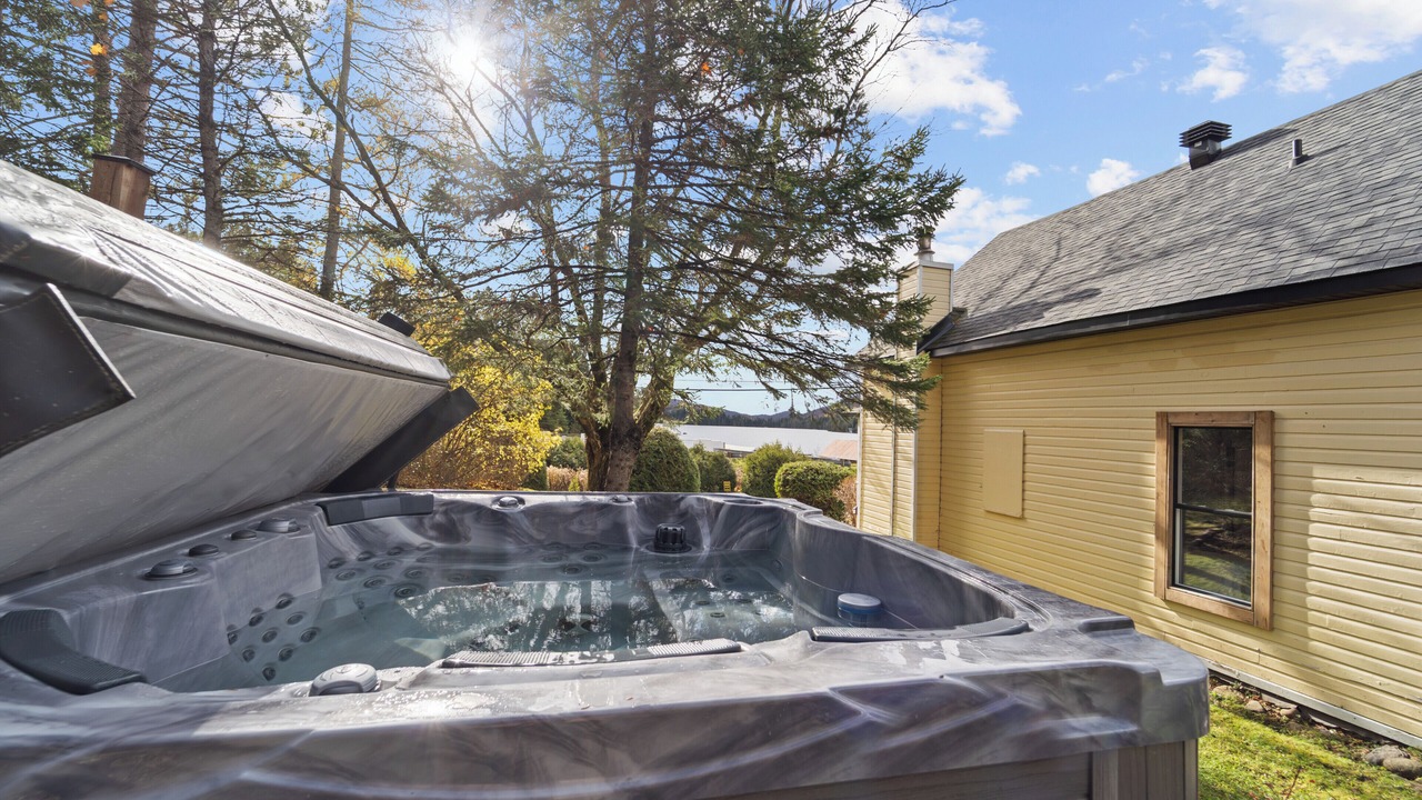 Photo of Outdoor in Ivry-sur-le-Lac