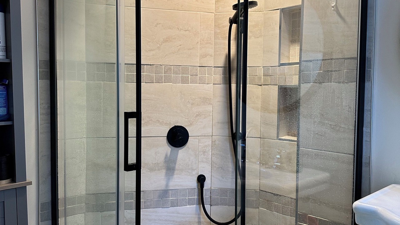 Photo of Bathroom in Ivry-sur-le-Lac
