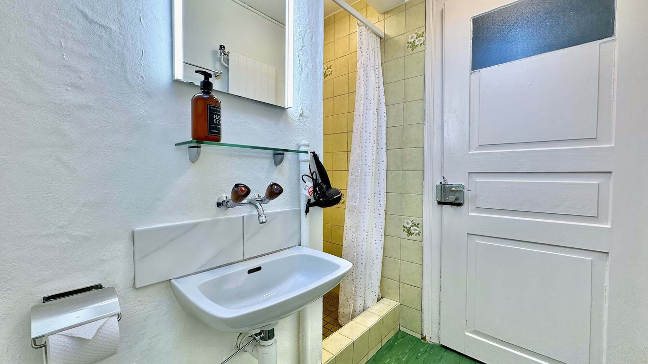 Photo of Bathroom in District 4