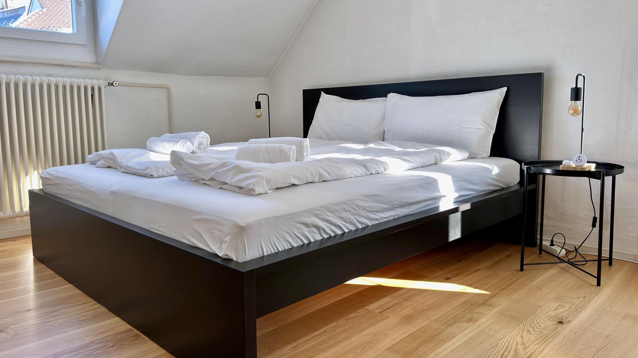 Photo of Bedroom in District 4