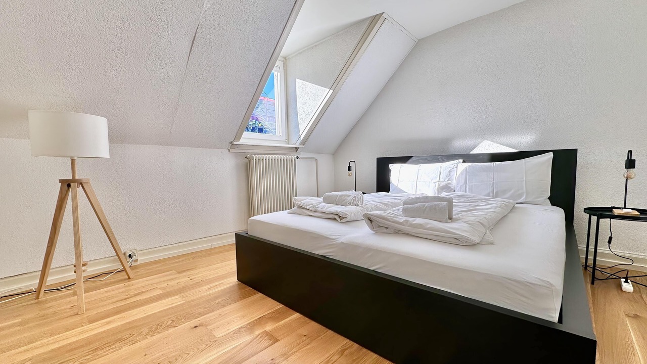 Photo of Bedroom in District 4