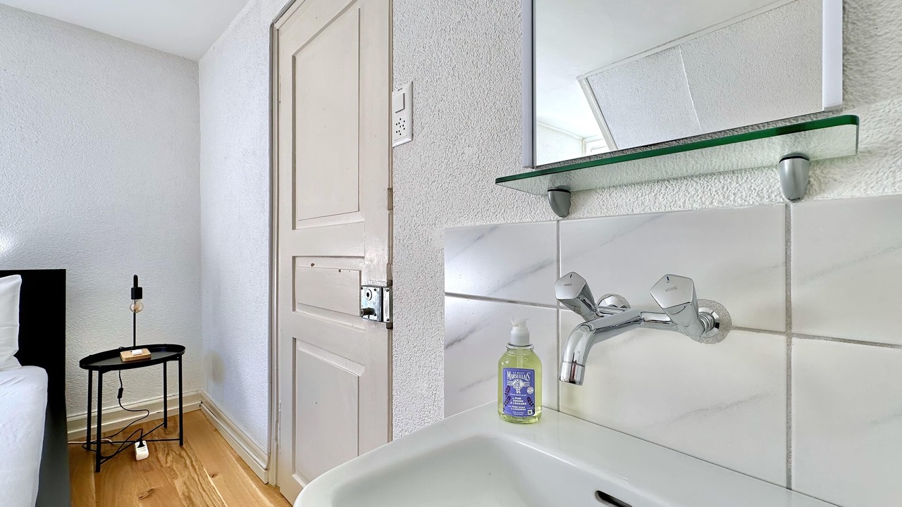 Photo of Bathroom in District 4