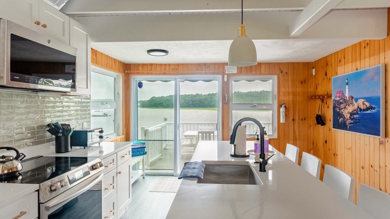 Photo of Kitchen in Onset
