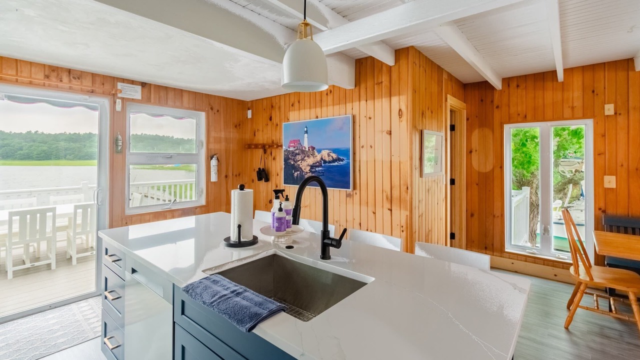 Photo of Kitchen in Onset
