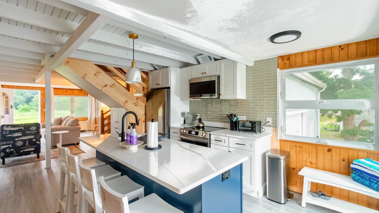 Photo of Kitchen in Onset