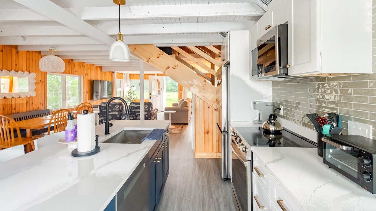 Photo of Kitchen in Onset