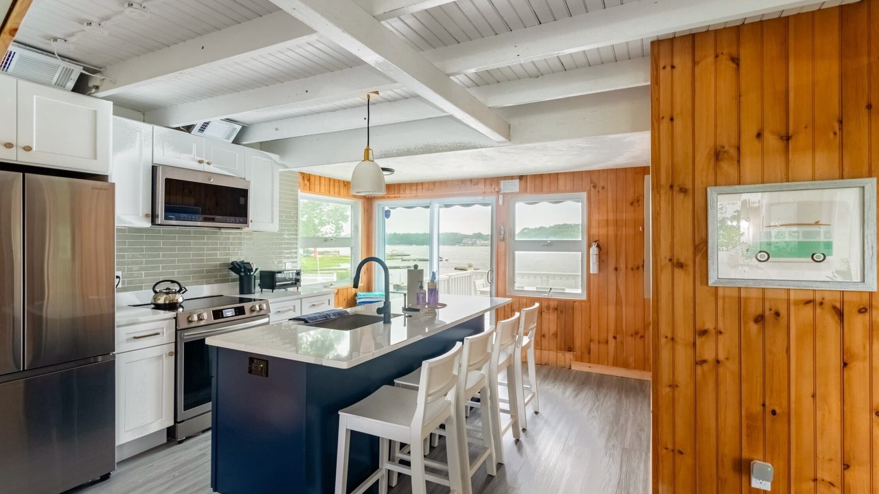 Photo of Kitchen in Onset