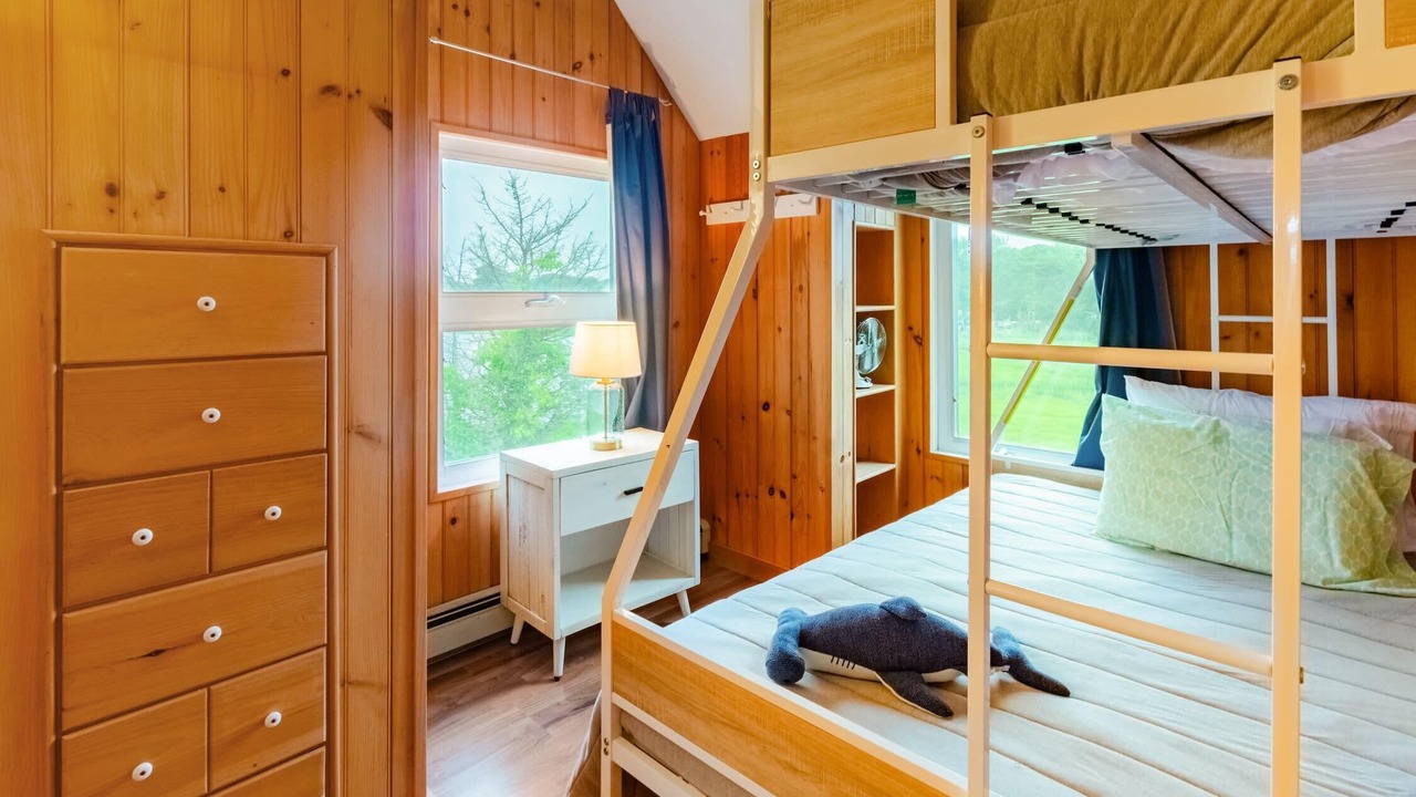 Photo of Bedroom in Onset