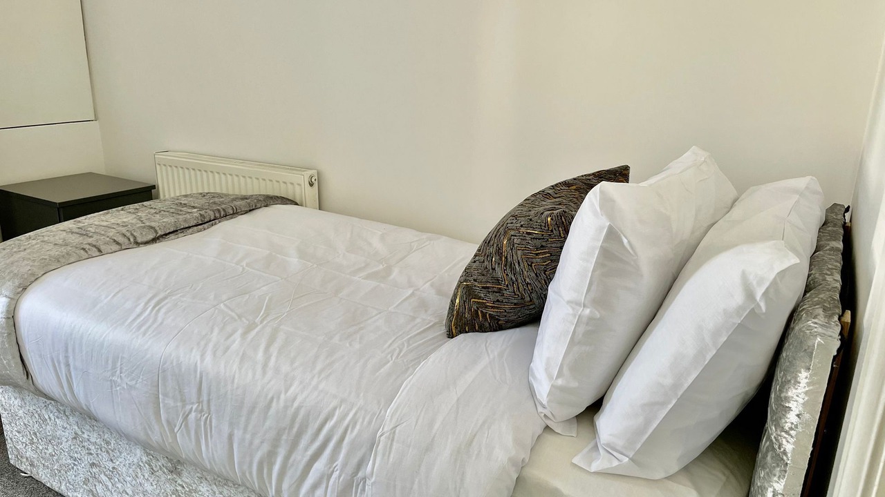 Photo of Bedroom in Merthyr Tydfil