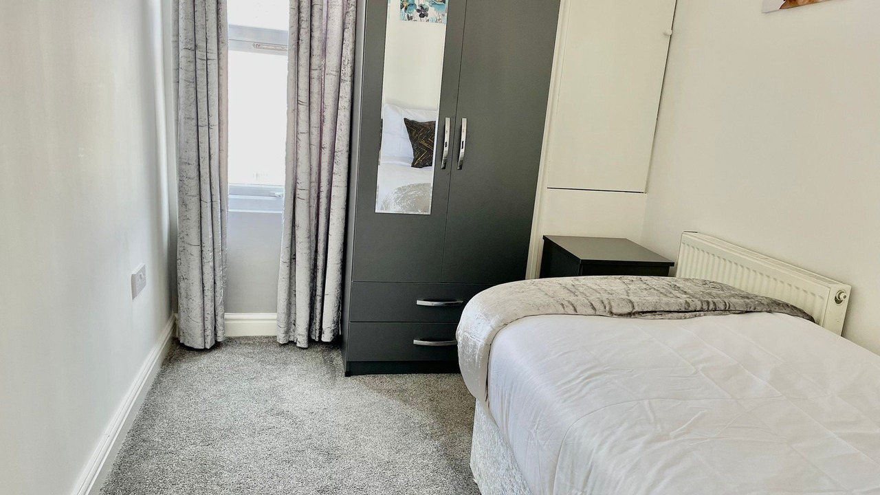 Photo of Bedroom in Merthyr Tydfil