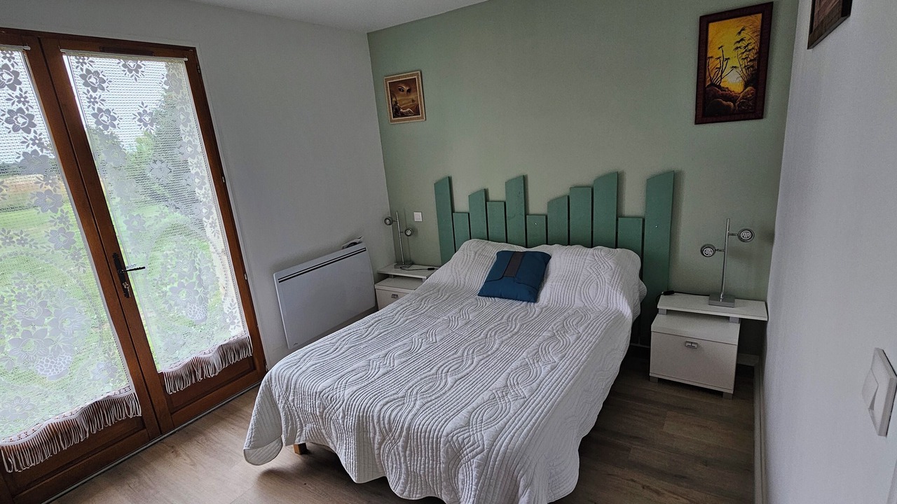 Photo of Bedroom in Villebernier