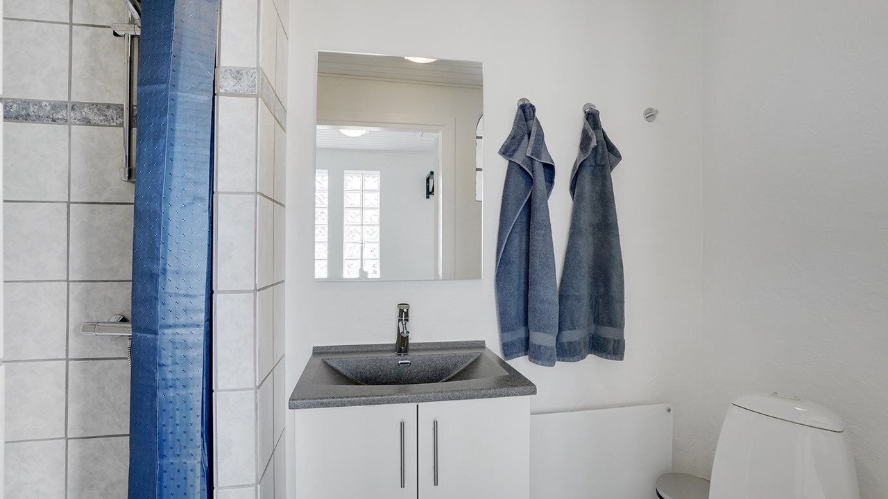 Photo of Bathroom in Redsted