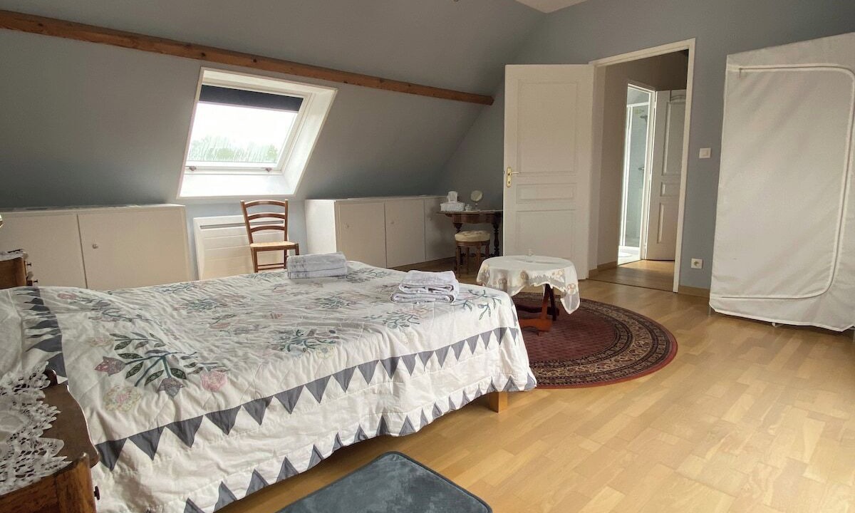 Photo of Bedroom in Banville