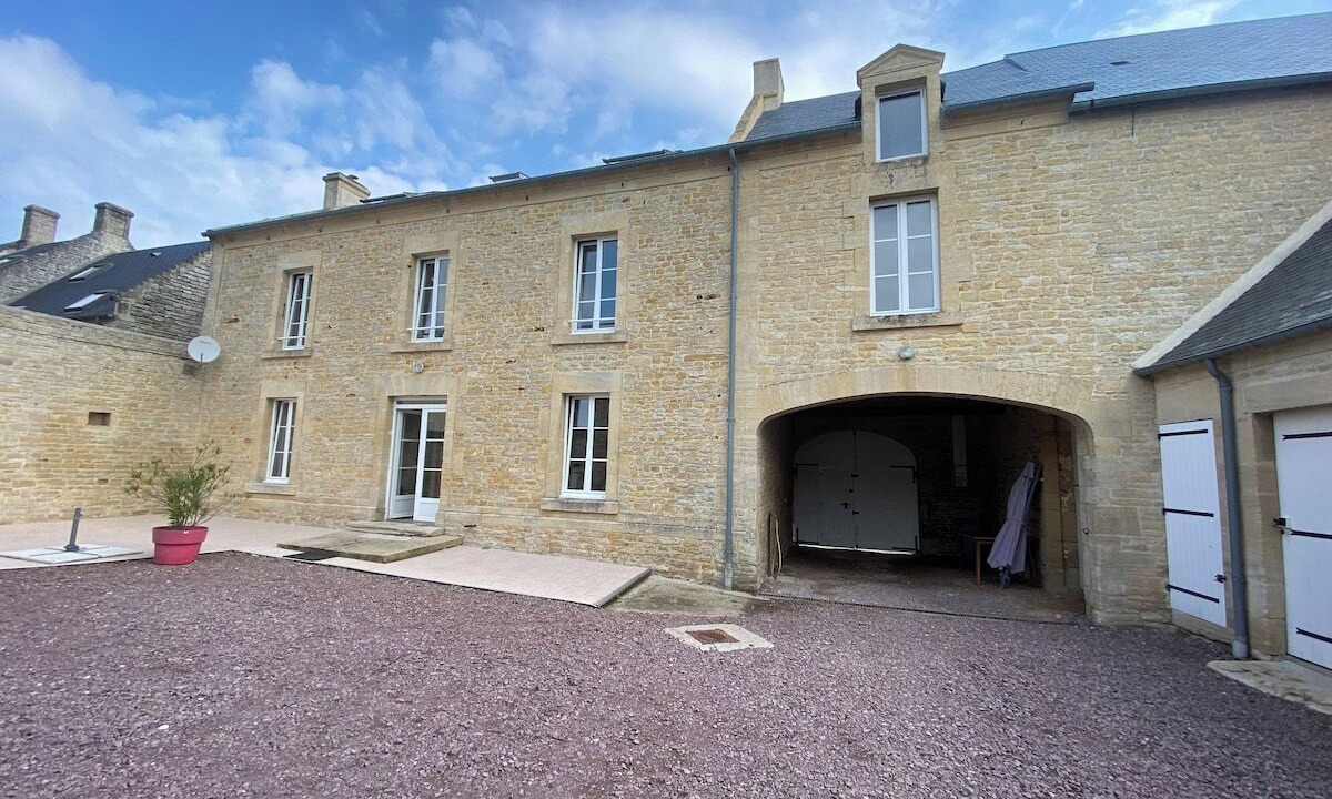Photo of Outdoor in Banville