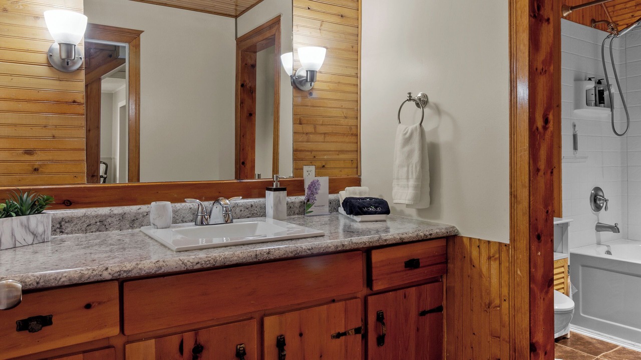 Photo of Bedroom in Terra Nova