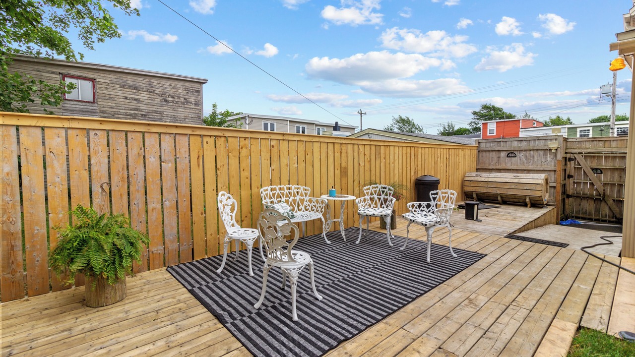 Photo of Outdoor in Terra Nova