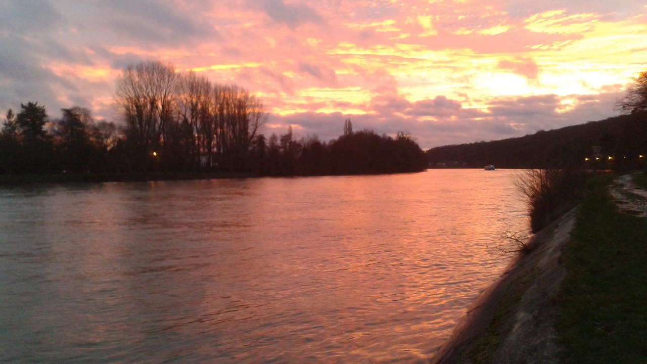 Photo of Others in Samois-sur-Seine