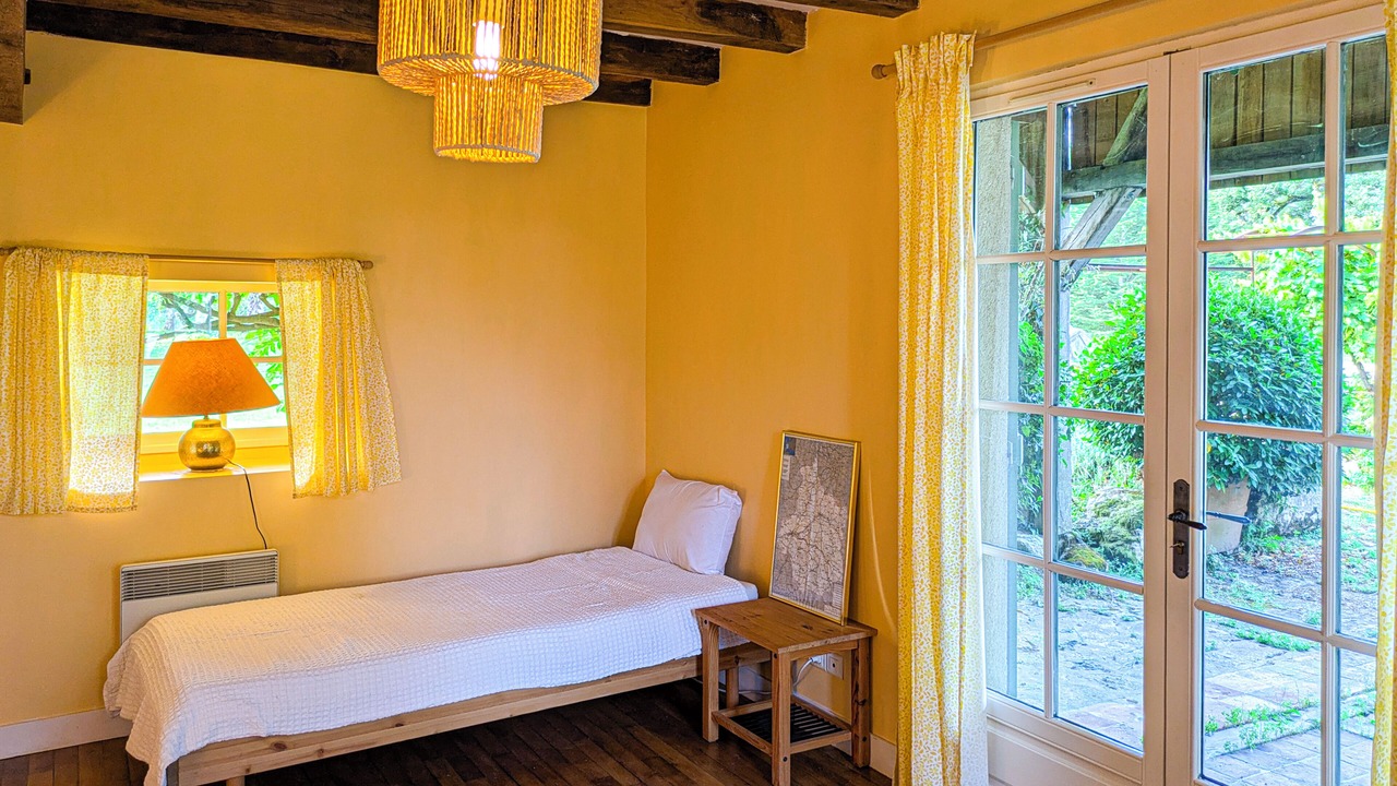 Photo of Bedroom in Saint-Flovier