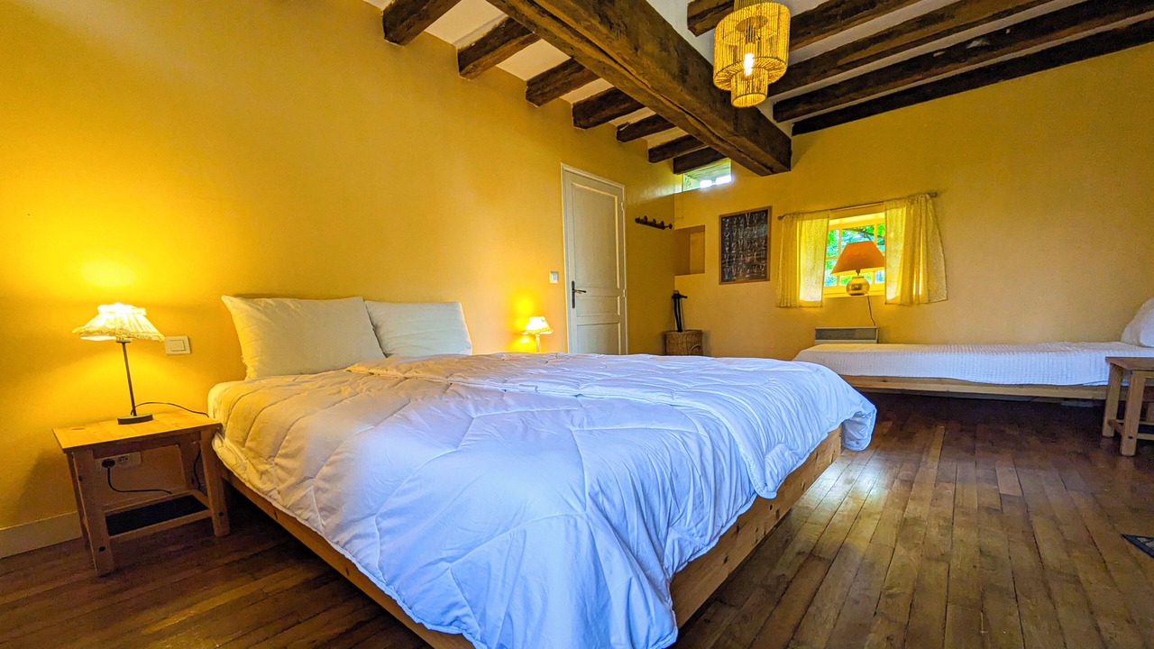 Photo of Bedroom in Saint-Flovier