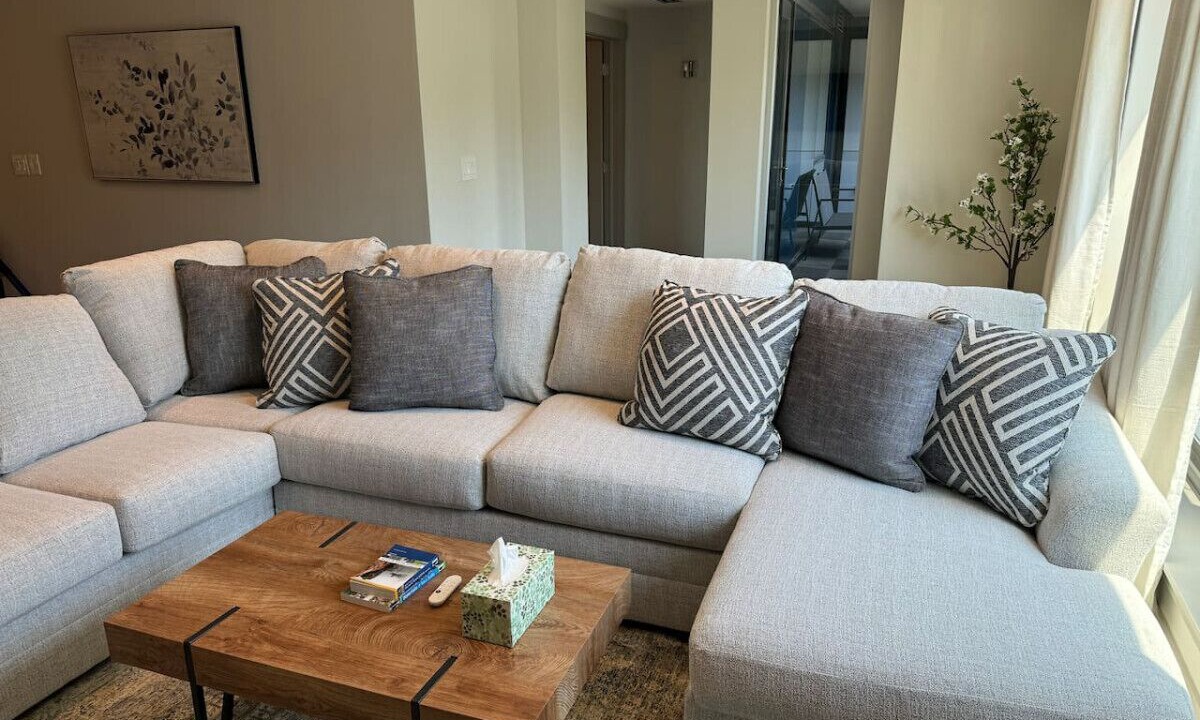 Photo of Livingroom in Downtown Halifax