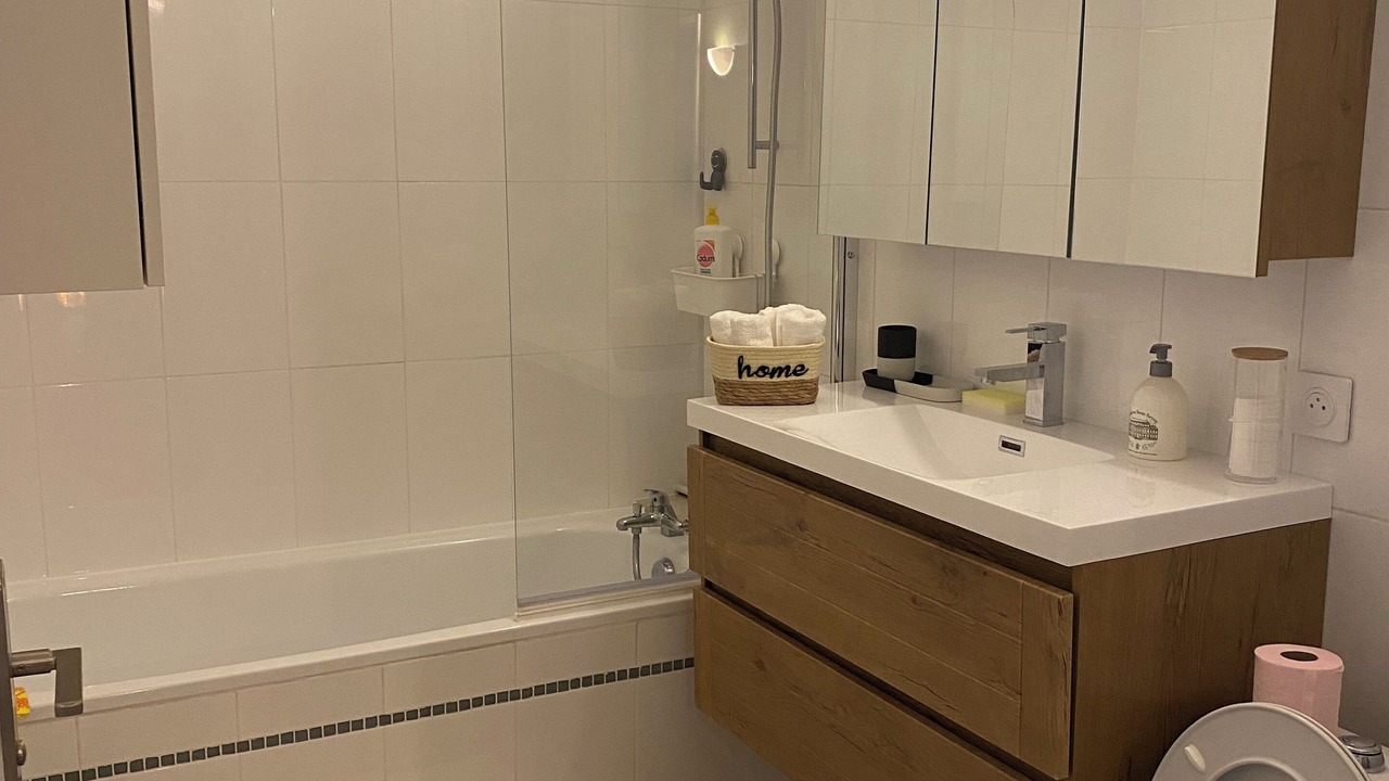 Photo of Bathroom in Lattes