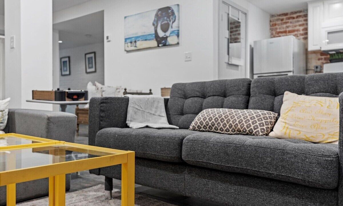 Photo of Livingroom in Lanier Heights