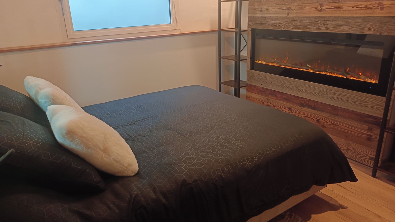 Photo of Bedroom in La Llagonne