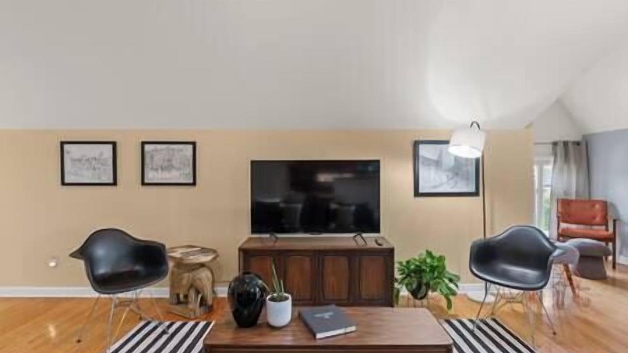 Photo of Bedroom in Milwaukee