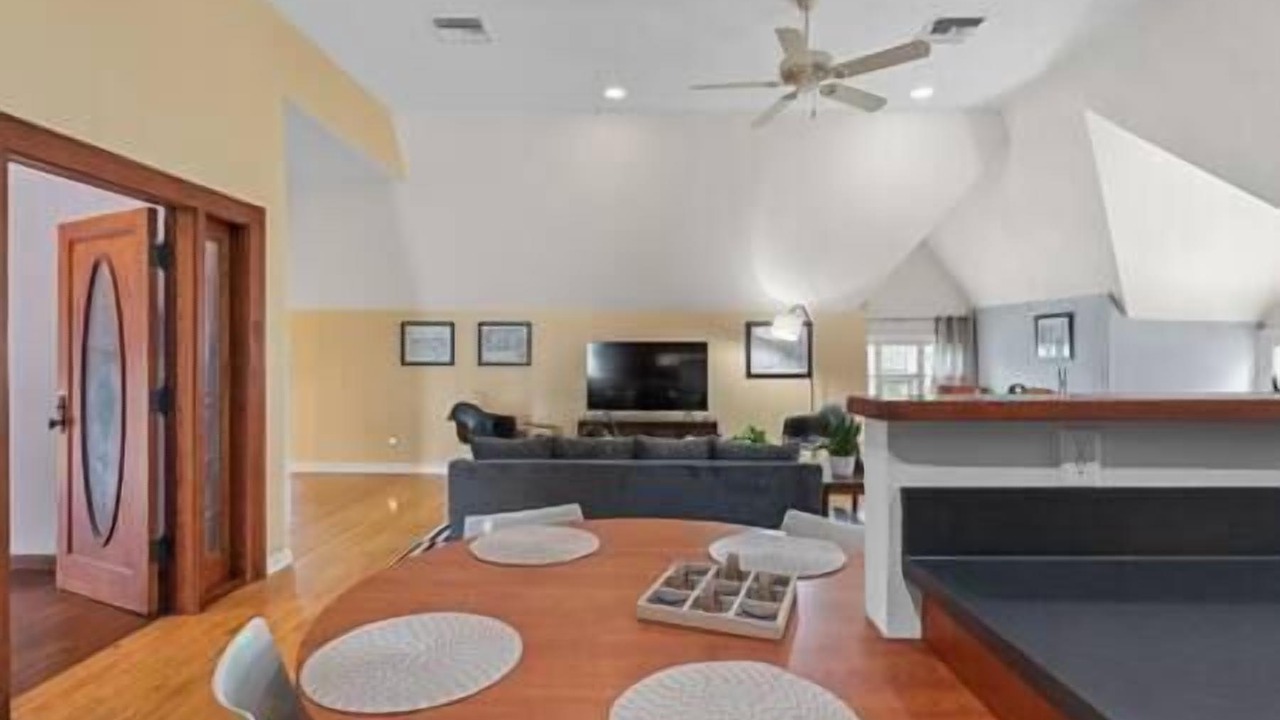 Photo of Bedroom in Milwaukee