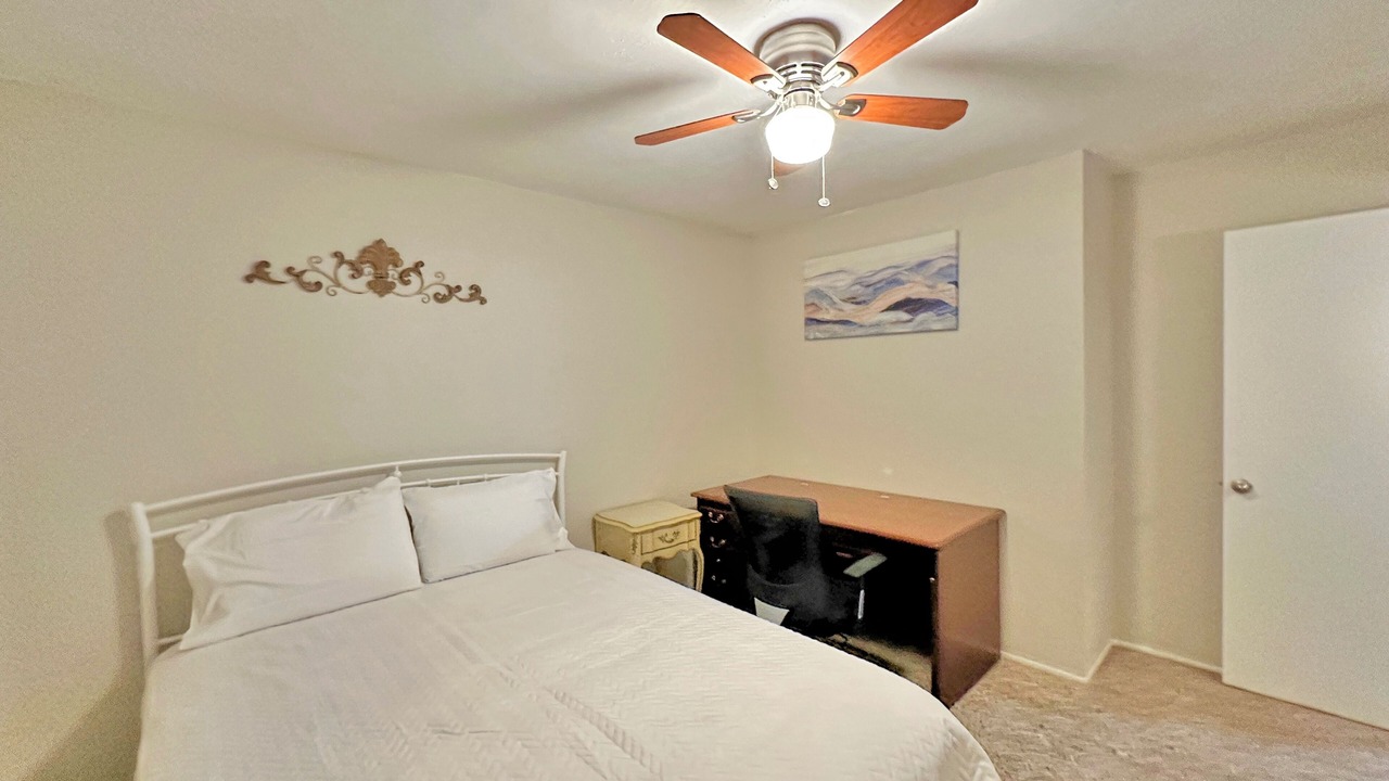 Photo of Bedroom in Allen
