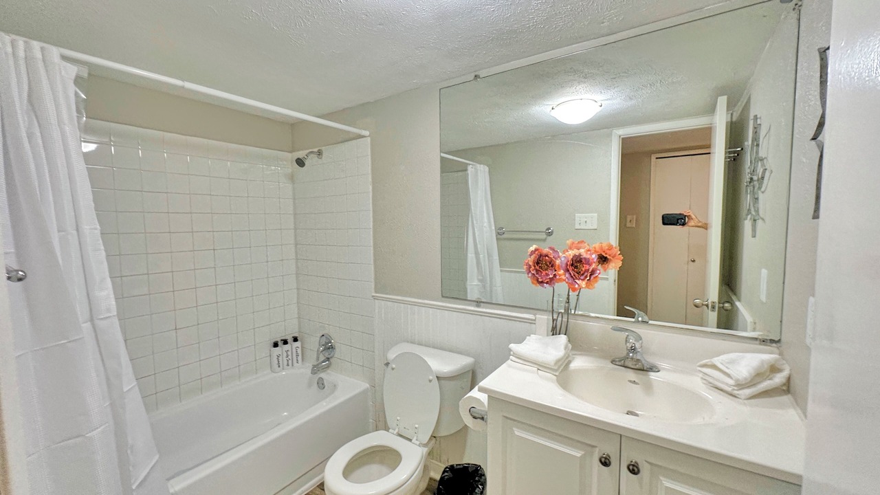 Photo of Bathroom in Allen