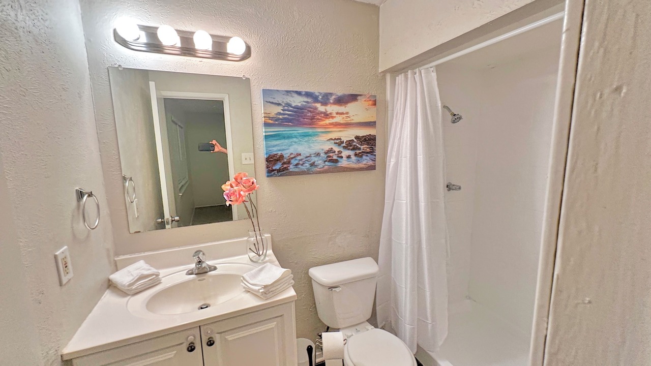 Photo of Bathroom in Allen
