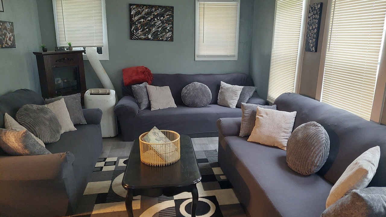 Photo of Livingroom in Inkster