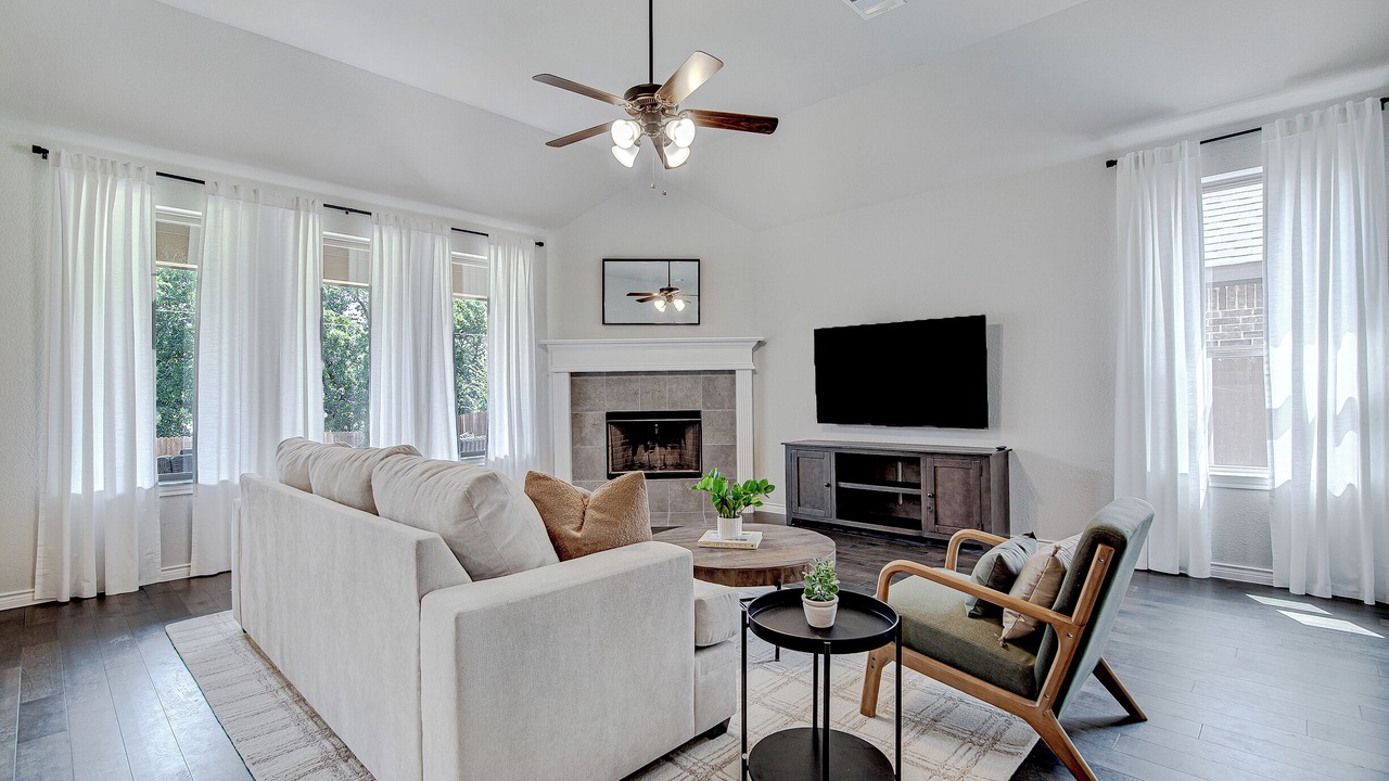 Photo of Livingroom in Joshua