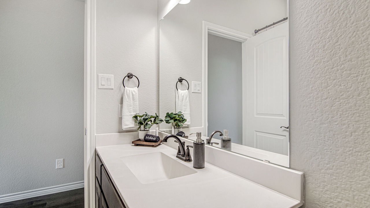 Photo of Bathroom in Joshua